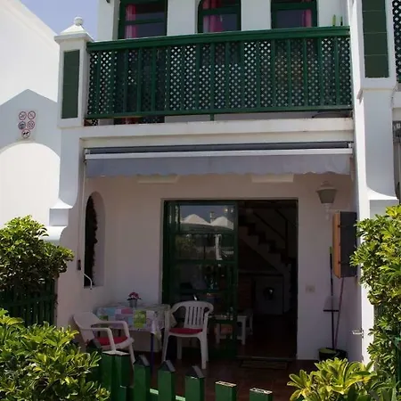 Holiday home Pool Side Duplex In Secure